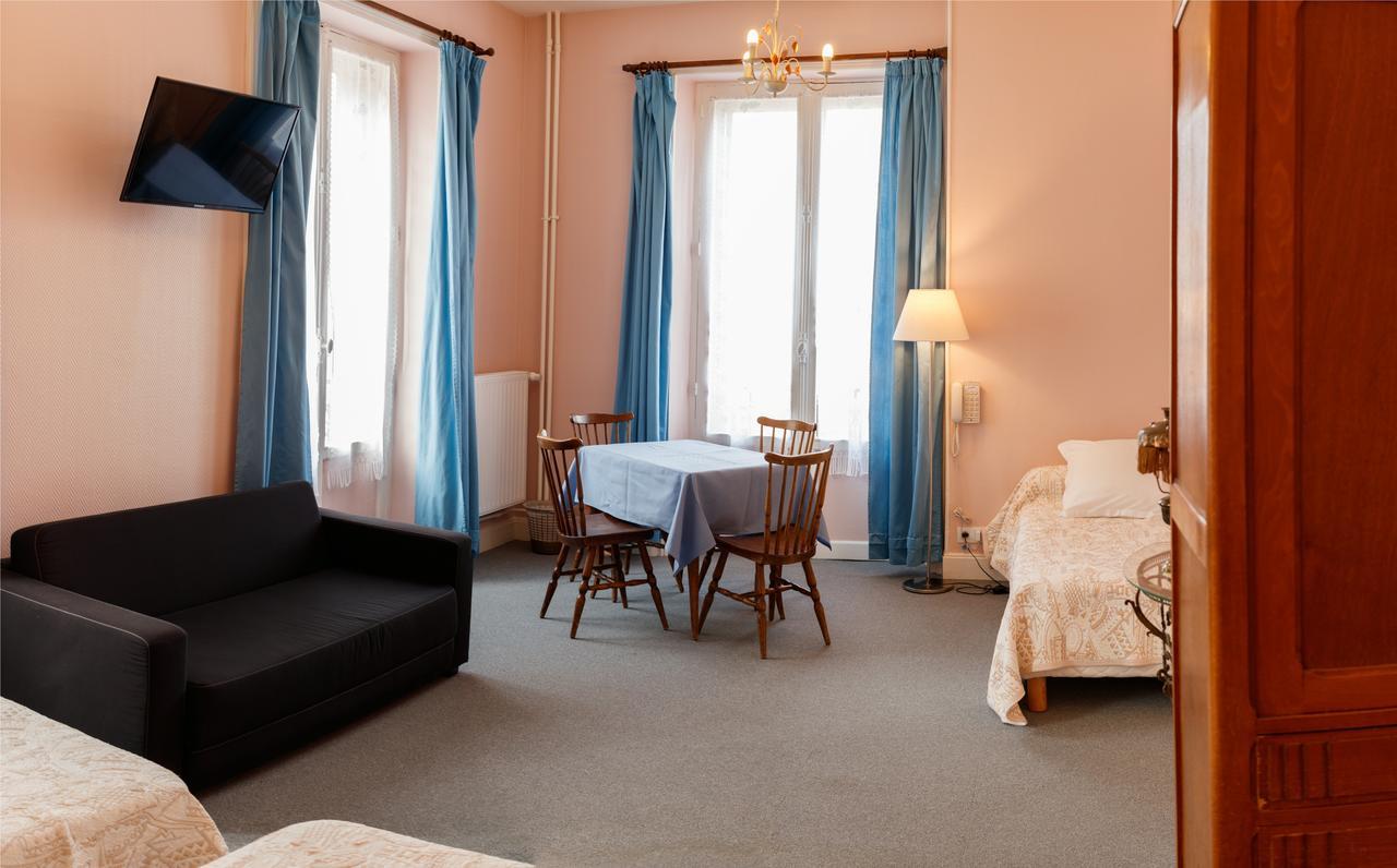 Castel Regina Hotel ชาเตล-กียง ภายนอก รูปภาพ